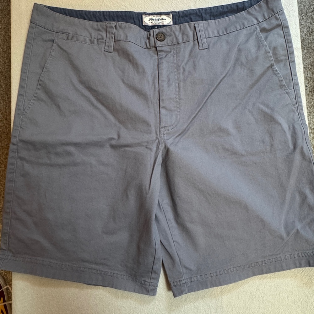 Flag & Anthem plain Front Shorts